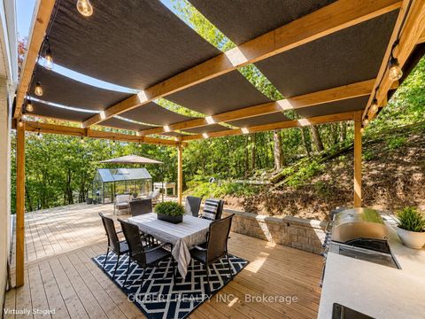 Photo 2 at 313 winnifred Drive, Keswick South, Georgina