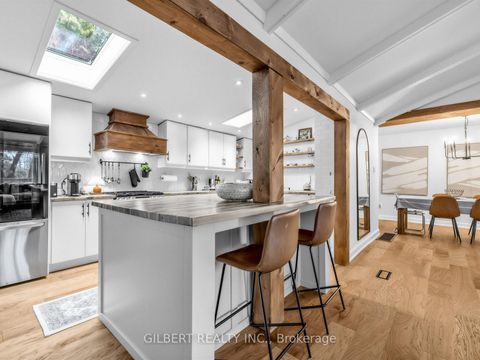 Photo 6 at 313 winnifred Drive, Keswick South, Georgina
