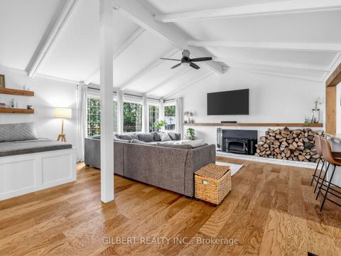 Photo 7 at 313 winnifred Drive, Keswick South, Georgina