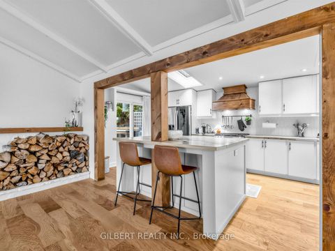 Photo 9 at 313 winnifred Drive, Keswick South, Georgina
