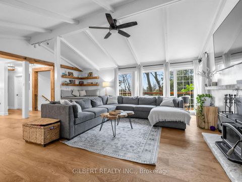 Photo 10 at 313 winnifred Drive, Keswick South, Georgina