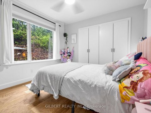 Photo 19 at 313 winnifred Drive, Keswick South, Georgina