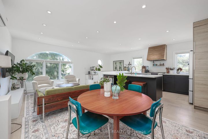 Photo 3 at 71 South Bonnington Avenue, Cliffside, Toronto