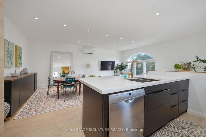 Photo 10 at 71 South Bonnington Avenue, Cliffside, Toronto