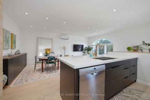 Photo 10 at 71 South Bonnington Avenue, Cliffside, Toronto