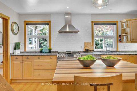 Photo 12 at 35 Gort Avenue, Alderwood, Toronto