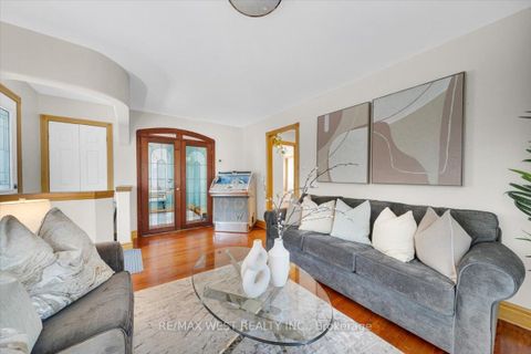 Photo 18 at 35 Gort Avenue, Alderwood, Toronto