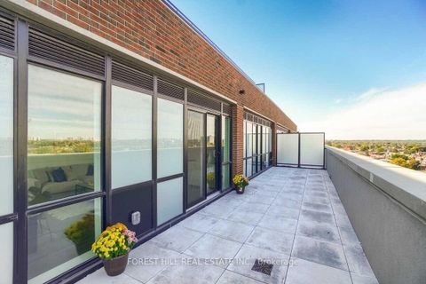 Photo 34 at 913 - 2300 ST. CLAIR AVE Avenue W, Junction Area, Toronto