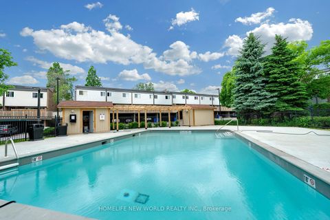Photo 20 at 38 Springfair Avenue, Aurora Village, Aurora