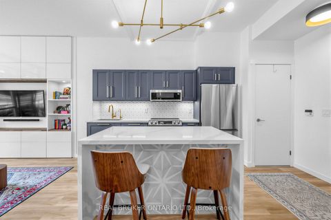 Photo 5 at 260 - 209 Fort York Boulevard, Waterfront Communities C1, Toronto