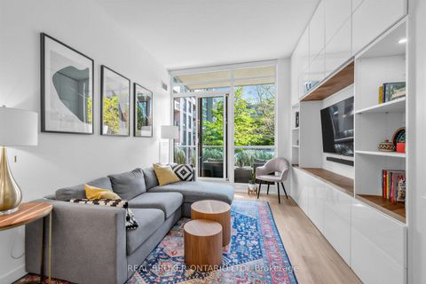 Photo 11 at 260 - 209 Fort York Boulevard, Waterfront Communities C1, Toronto