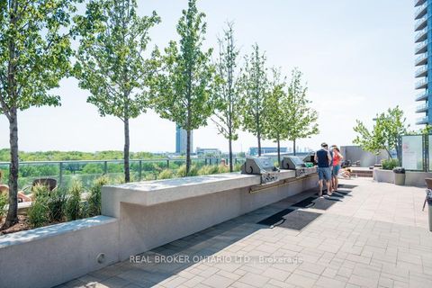 Photo 31 at 260 - 209 Fort York Boulevard, Waterfront Communities C1, Toronto