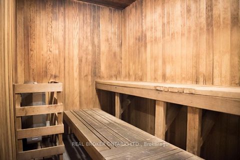 Photo 32 at 260 - 209 Fort York Boulevard, Waterfront Communities C1, Toronto