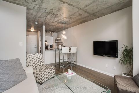 Photo 3 at 837 - 1029 King Street W, Niagara, Toronto