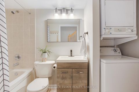 Photo 15 at 837 - 1029 King Street W, Niagara, Toronto