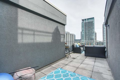 Photo 16 at 837 - 1029 King Street W, Niagara, Toronto