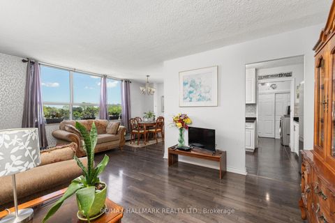 Photo 2 at 711 - 5 Parkway Forest Drive, Henry Farm, Toronto
