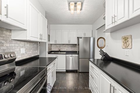 Photo 8 at 711 - 5 Parkway Forest Drive, Henry Farm, Toronto