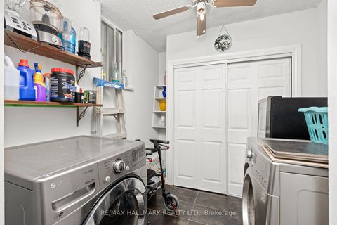 Photo 15 at 711 - 5 Parkway Forest Drive, Henry Farm, Toronto