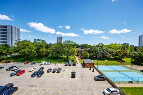 Photo 17 at 711 - 5 Parkway Forest Drive, Henry Farm, Toronto