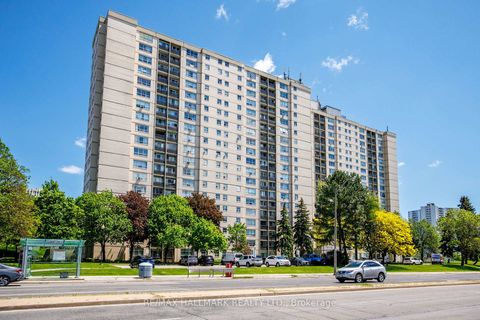 Photo 28 at 711 - 5 Parkway Forest Drive, Henry Farm, Toronto