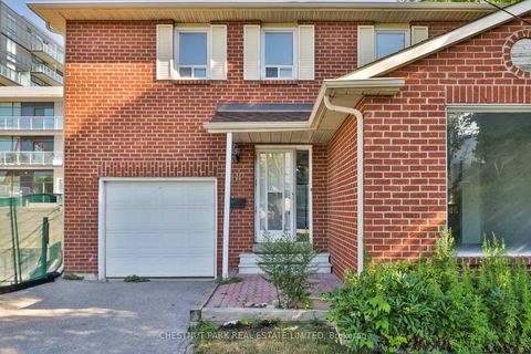 Photo 1 at 18 Dervock Crescent, Bayview Village, Toronto