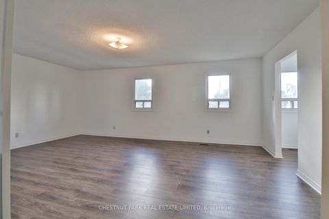 Photo 21 at 18 Dervock Crescent, Bayview Village, Toronto