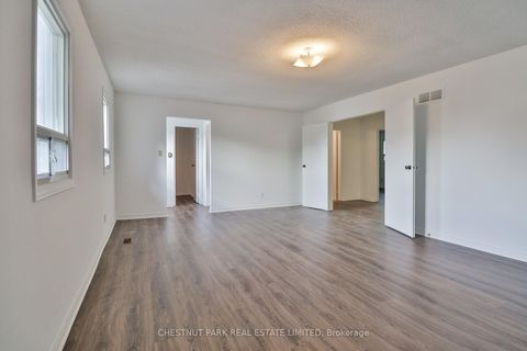 Photo 23 at 18 Dervock Crescent, Bayview Village, Toronto