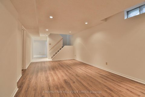 Photo 33 at 18 Dervock Crescent, Bayview Village, Toronto