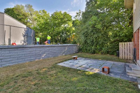 Photo 38 at 18 Dervock Crescent, Bayview Village, Toronto