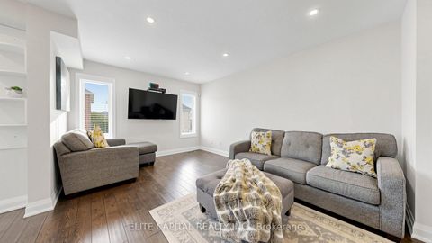Photo 4 at 41 Knapton Drive, Woodland Hill, Newmarket