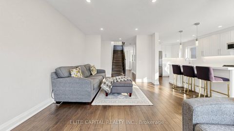 Photo 5 at 41 Knapton Drive, Woodland Hill, Newmarket