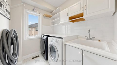Photo 34 at 41 Knapton Drive, Woodland Hill, Newmarket