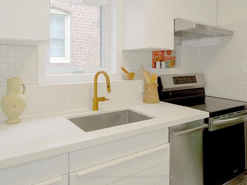 Photo 11 at 629 Winona Drive, Oakwood Village, Toronto