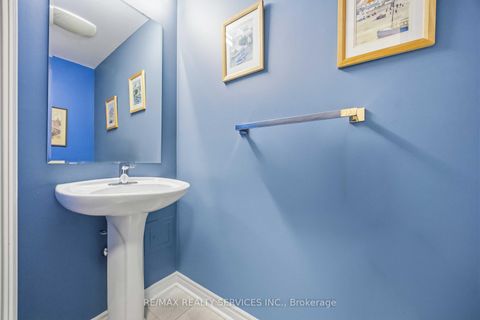 Photo 17 at 121 - 2111 Lake Shore Boulevard W, Mimico, Toronto