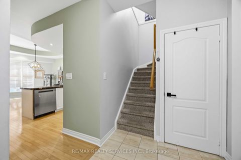 Photo 18 at 121 - 2111 Lake Shore Boulevard W, Mimico, Toronto