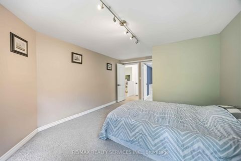 Photo 22 at 121 - 2111 Lake Shore Boulevard W, Mimico, Toronto