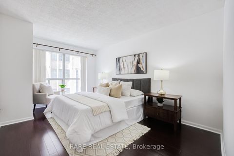 Photo 3 at 506 - 7 Carlton Street, Yonge Corridor, Toronto