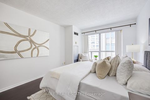 Photo 4 at 506 - 7 Carlton Street, Yonge Corridor, Toronto