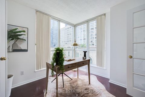 Photo 8 at 506 - 7 Carlton Street, Yonge Corridor, Toronto