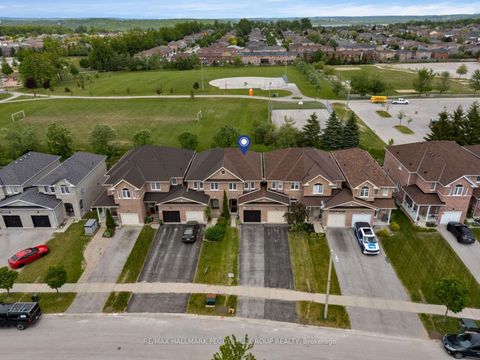 Photo 1 at 34 Arch Brown Court, East Bayfield, Barrie
