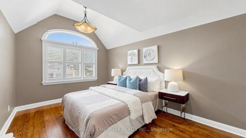Photo 29 at 27 Quincy Crescent, Henry Farm, Toronto