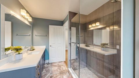 Photo 32 at 27 Quincy Crescent, Henry Farm, Toronto