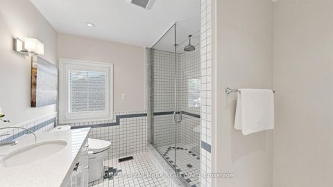 Photo 33 at 27 Quincy Crescent, Henry Farm, Toronto