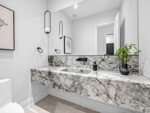 Photo 19 at 73 Starlight Crescent, Mill Pond, Richmond Hill