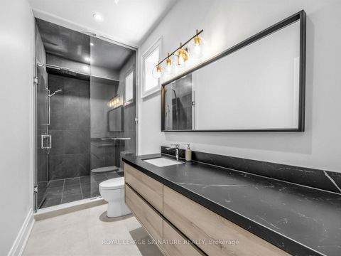Photo 43 at 73 Starlight Crescent, Mill Pond, Richmond Hill