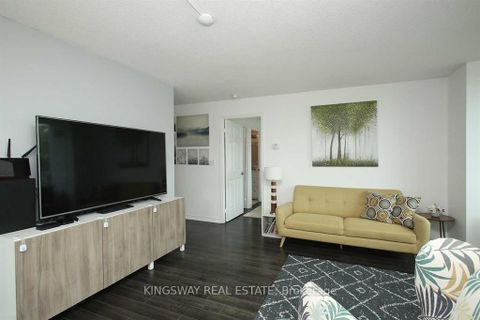 Photo 9 at 210 - 68 Grangeway Avenue, Woburn, Toronto