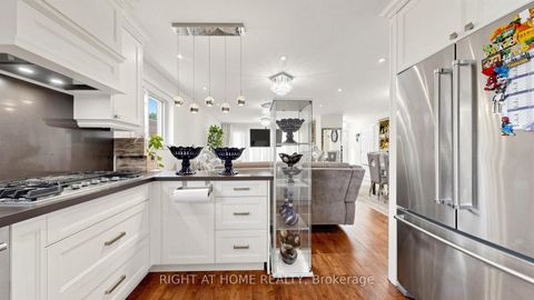 Photo 11 at 151 Ernest Avenue, Pleasant View, Toronto