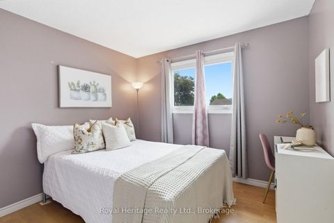 Photo 26 at 81 Doreen Crescent, Bowmanville, Clarington