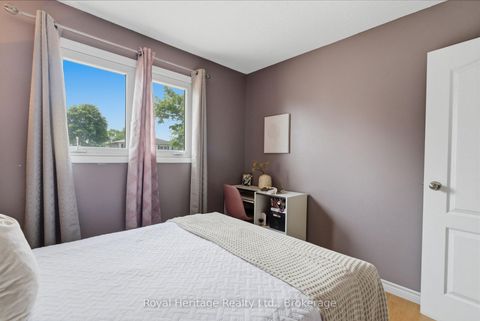 Photo 27 at 81 Doreen Crescent, Bowmanville, Clarington